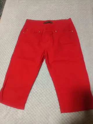 Bermudas Zara Woman Rojas Talla 36