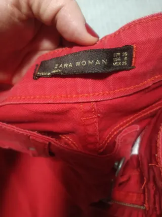 Bermudas Zara Woman Rojas Talla 36