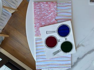 Què s'amaga dins el bosc?