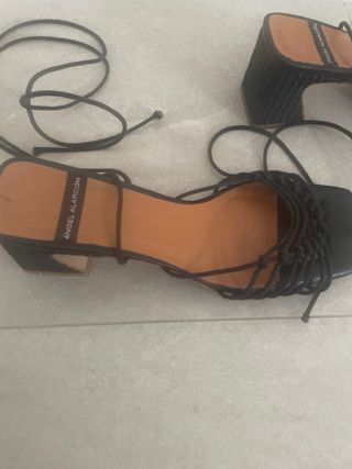 Sandalias Angel Alarcon Piel Tacón Medio Negras