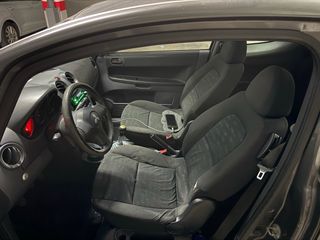 Mitsubishi Colt 2005