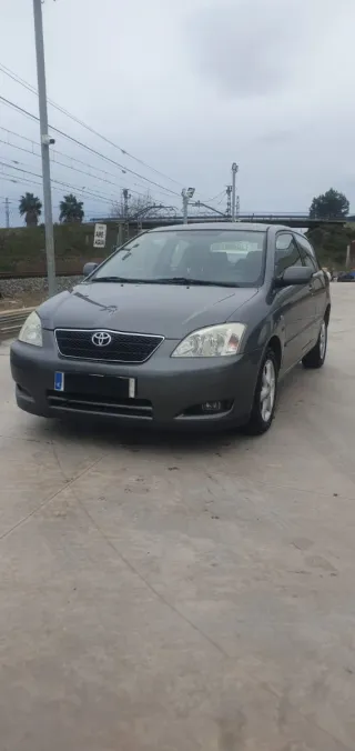 Toyota Corolla 2.0 d4d 90cv buen estado