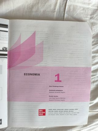 Economia 1r Batxillerat - Mediterrània