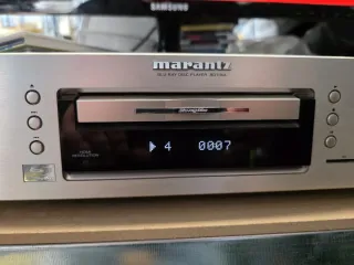 Marantz BD7004 Reproductor CD DVD Blu-Ray
