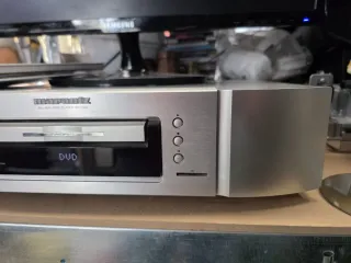 Marantz BD7004 Reproductor CD DVD Blu-Ray