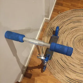 Patinete infantil azul