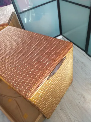 Baúl de mimbre con cajón