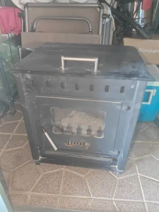 Chimenea de leña negra 52x48x58