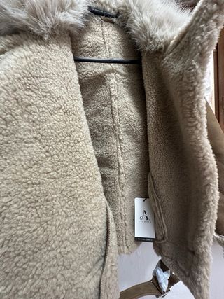 Chaqueta corta forrada mujer