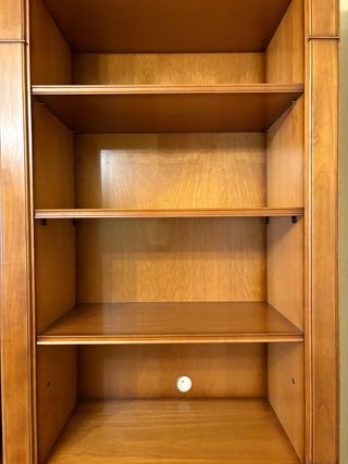 Mueble de salón madera y cristal