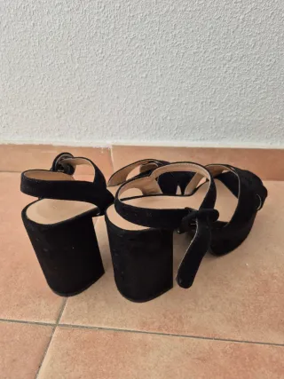 Zapatos de tacón negros plataforma