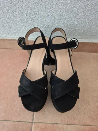 Zapatos de tacón negros plataforma