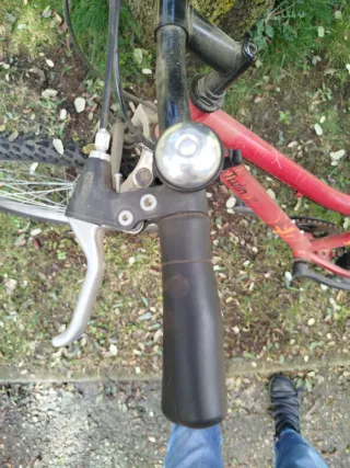 Bicicleta Roja B'Twin