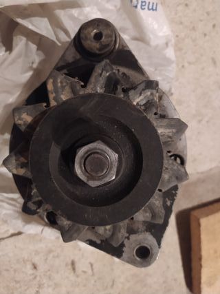 Alternador Bosch para Renault R12