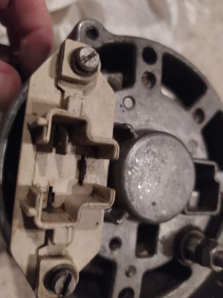 Alternador Bosch para Renault R12