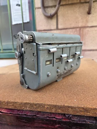 Antigua Máquina de tickets de autobus Bell Punch