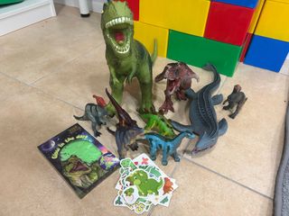 Set de dinosaurios de juguete