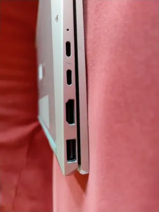 HP EliteBook x360 1040 G8