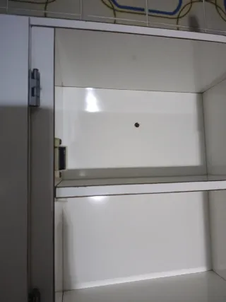 Mueble de baño blanco