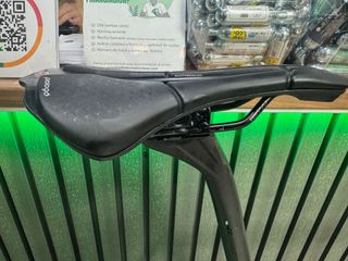 Aurum Magma Ultegra Di2 12V Talla L.