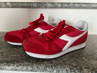 Scarpe uomo Diadora Simple Run - Rosso Taglia 45