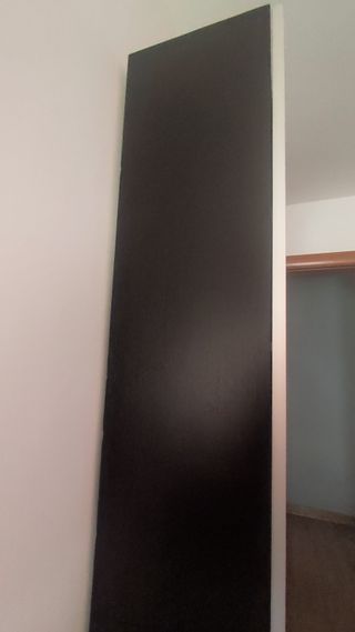 Vitrina de cristal con diseño floral