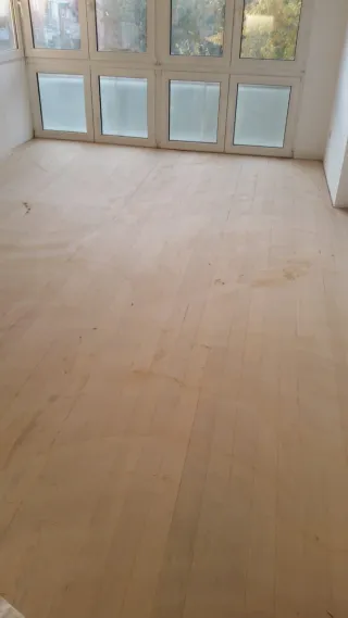 Tarimas, puertas y pintura para reformas