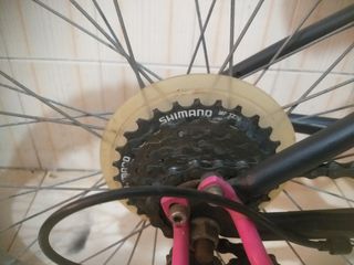 Bicicleta Montaña BTWIN en buen estado, 24 pulgada