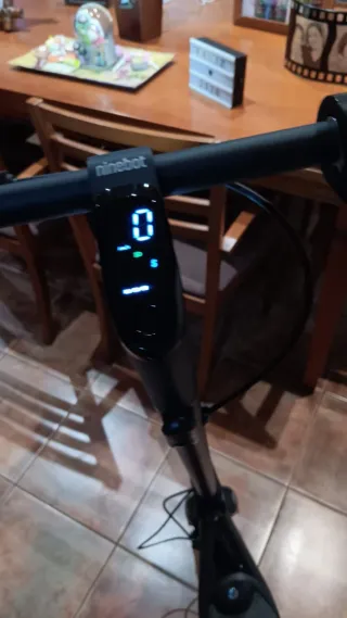 Patinete Eléctrico Negro