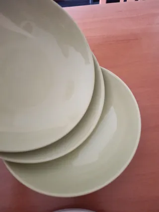 Juego de platos de cerámica