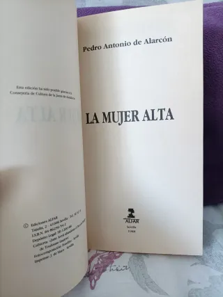 La mujer alta