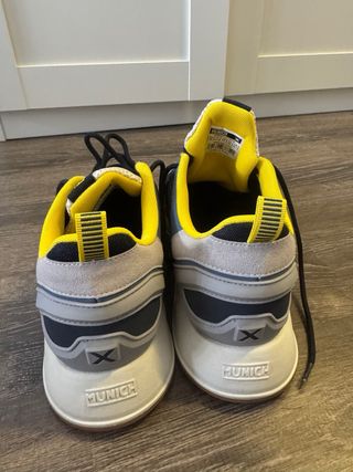 Zapatillas Munich Talla 45 Beige/Azul