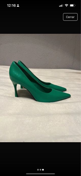 Zapatos de tacón Zara T37 verdes