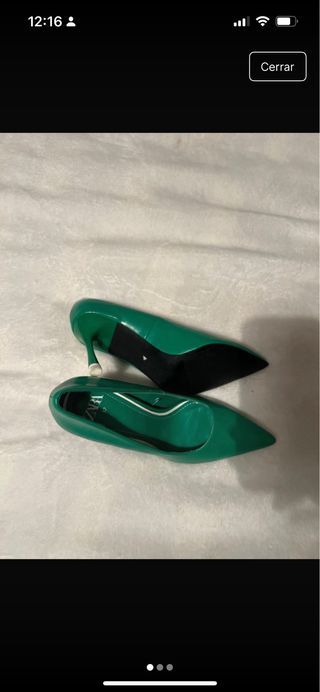Zapatos de tacón Zara T37 verdes