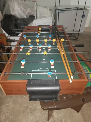 Futbolín y mesa de billar 2 en 1