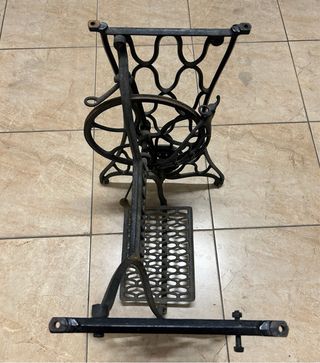 Base Máquina Coser Hierro Singer