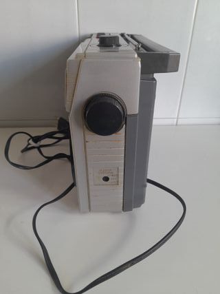 Radio Cassette Sanyo M2402-4F