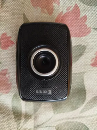 Cámara Konic con fuda para el agua, NO FUNCIONA