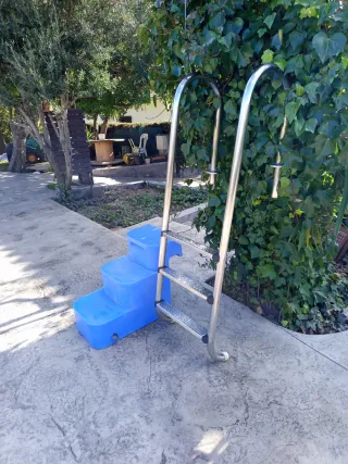 Escalera Piscina y Escalera Mascotas Azul
