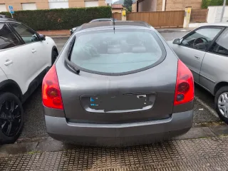 Nissan Primera 2006