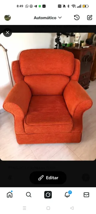 Sofá, 2 sillones y puff naranja. Practimente nuevo