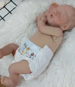 Bebé Reborn Rosa Peluche