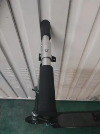 Patinete plegable negro