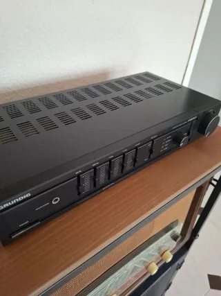Amplificador Grundig