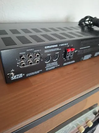 Amplificador Grundig