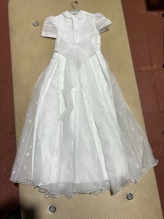 Vestido blanco de fiesta para niña