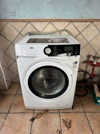 Lavadora AEG 7000 Series ProSteam 9kg