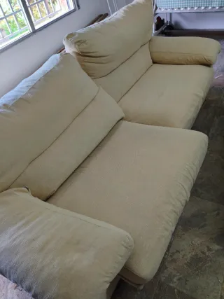 Sofá de 4 plazas beige