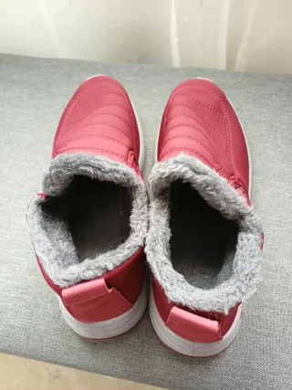 Botines de invierno rojos