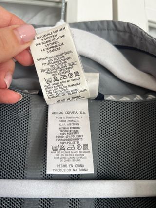 Chaqueta Adidas Azul y Gris